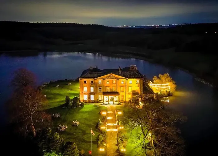 Waterton Park Hotel